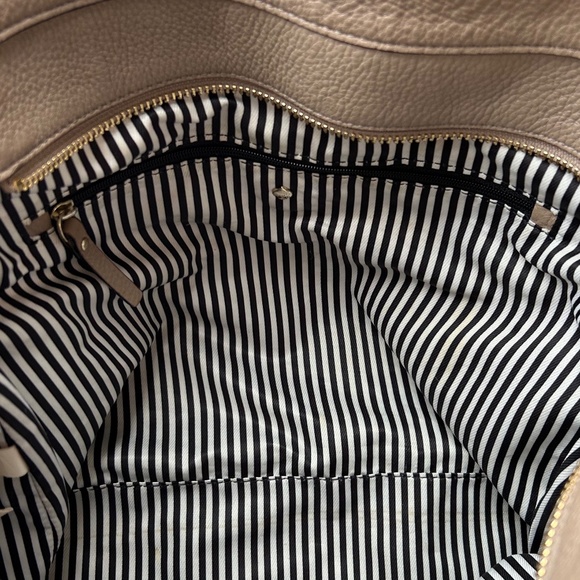 EUC Kate Spade Taupe, Tan, Brown Pebbled Leather Hobo Crossbody - Picture 8 of 11